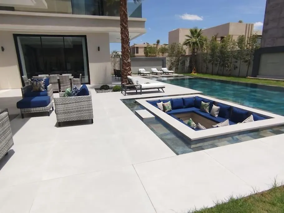 Villa Moderne Au Sein Du Golf Amelkis Marrakesh