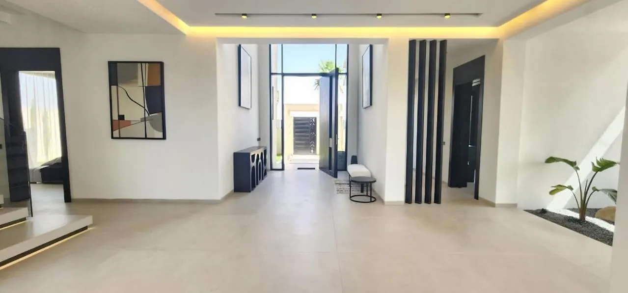Villa Moderne Au Sein Du Golf Amelkis Marakeş